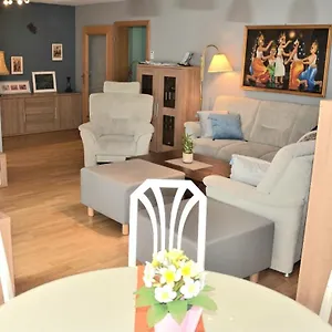 Apartment Lennefer, Piding