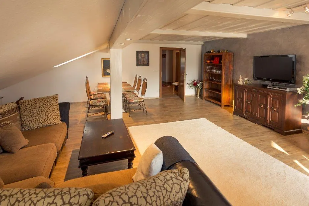 Alpen Deluxe Oberammergau Apartment