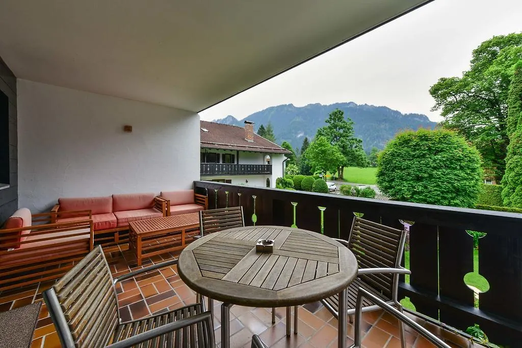 Alpen Deluxe Oberammergau Apartment